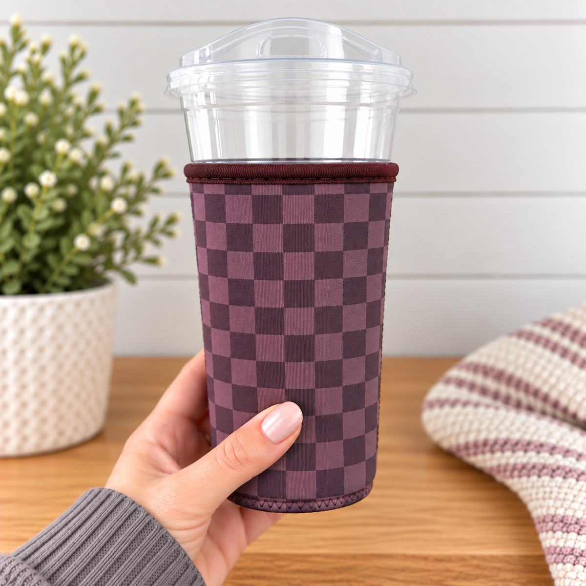 Cocoa Checkered Drink Sleeve
