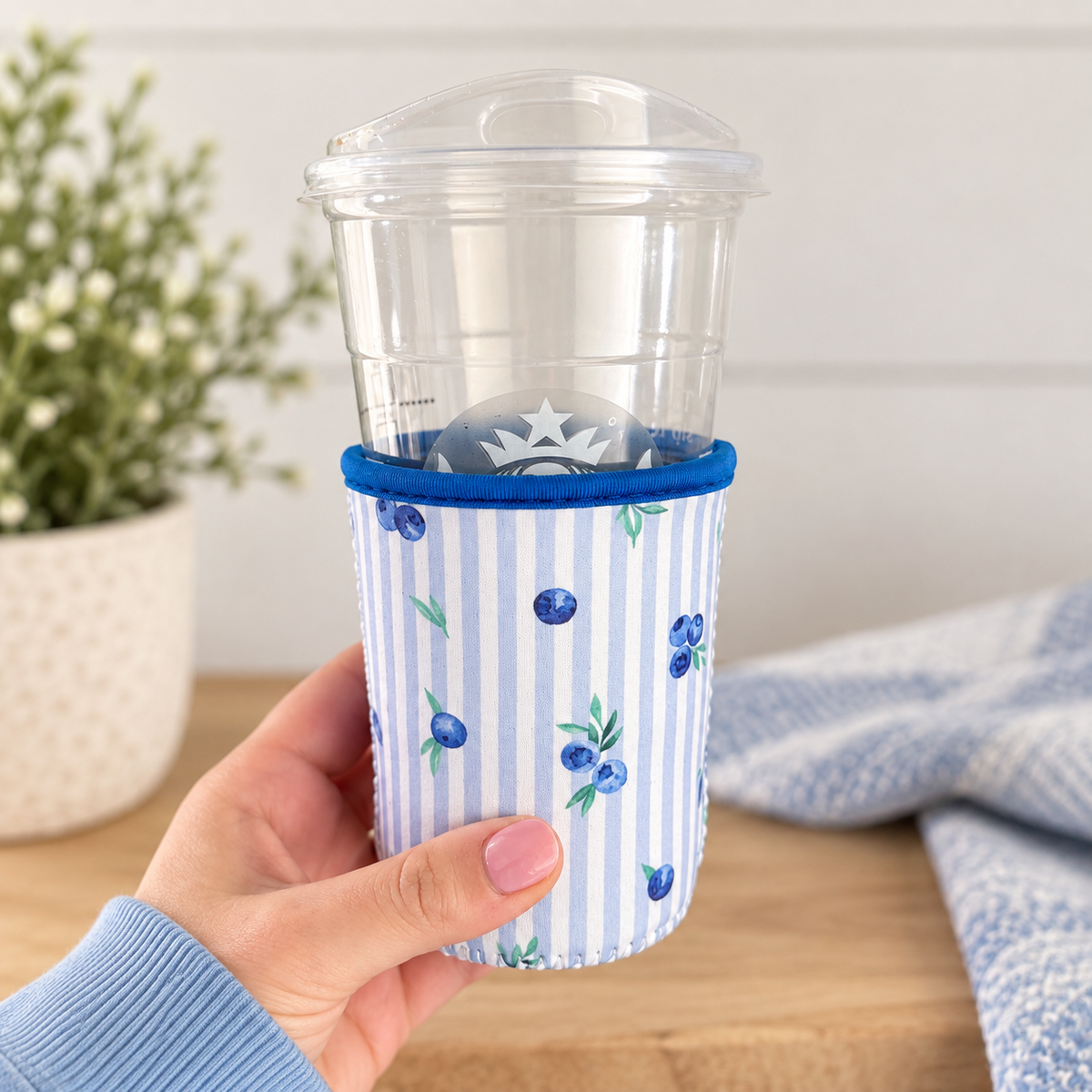 Blueberry Stripes Drink Sleeve
