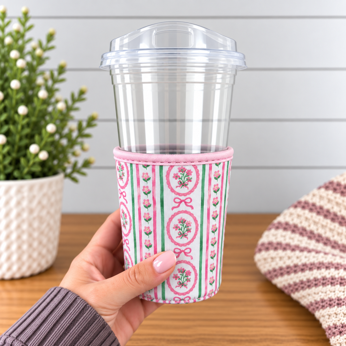 Coquette Cottage Drink Sleeve