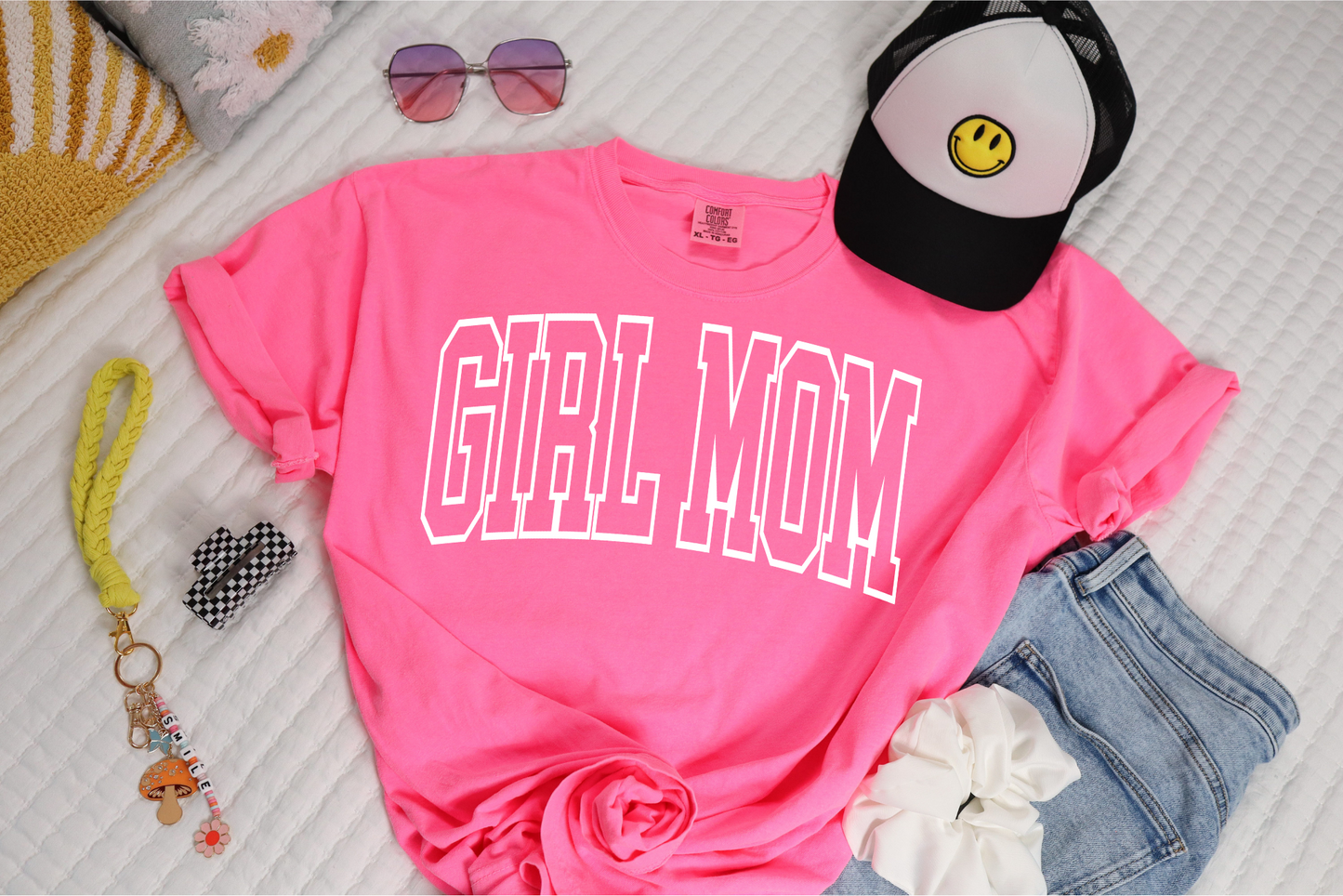 Girl Mom Tee