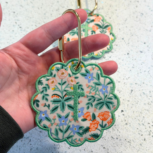 Green Garden Cross Bag Tag